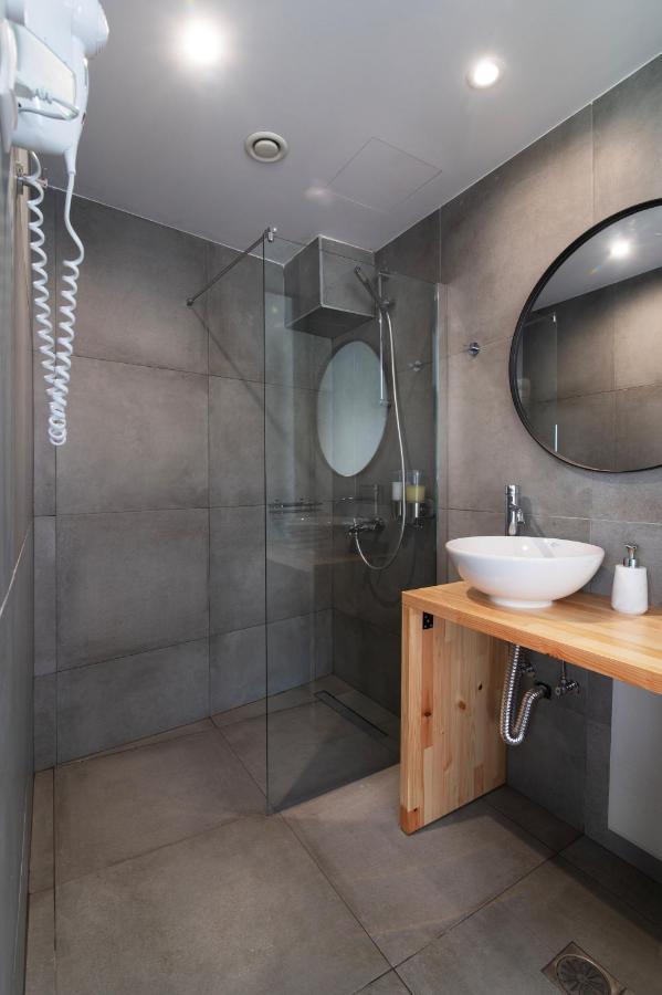 Olvia Suites アテネ エクステリア 写真