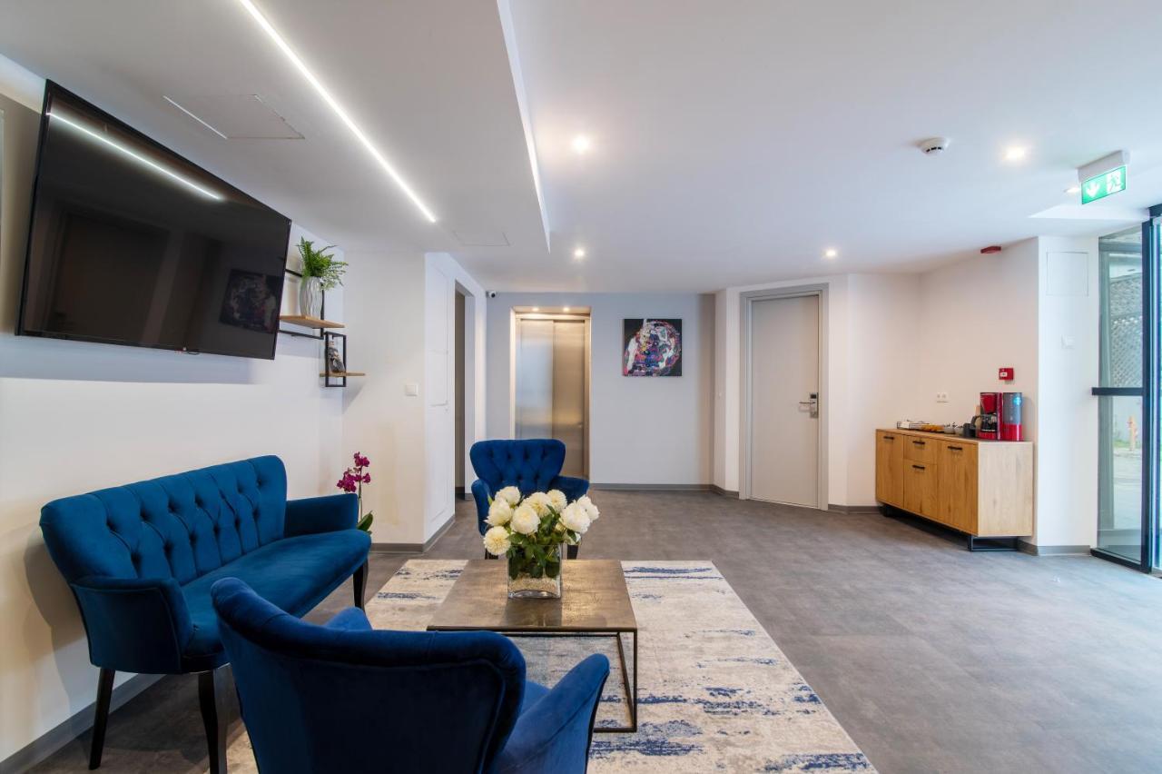 Olvia Suites アテネ エクステリア 写真